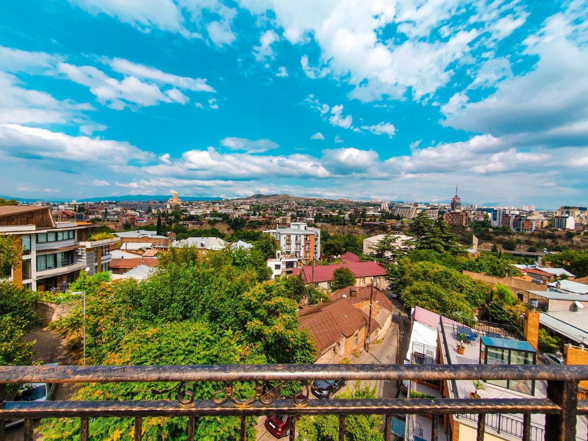 Отель Wine Hills Тбилиси Экстерьер фото